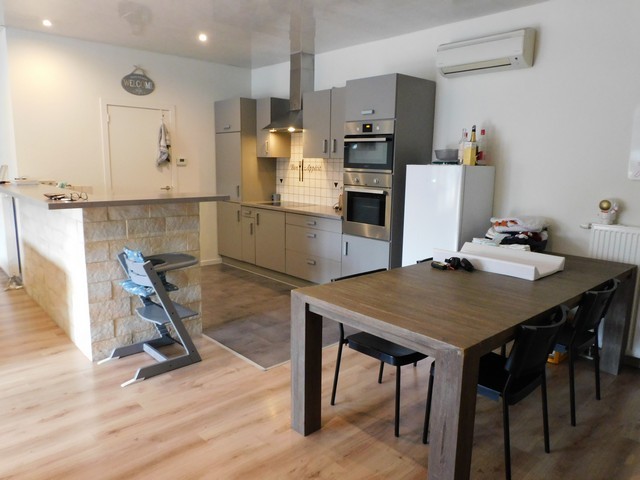 Ruim en instapklaar duplex appartement met autostaanplaats - foto 5