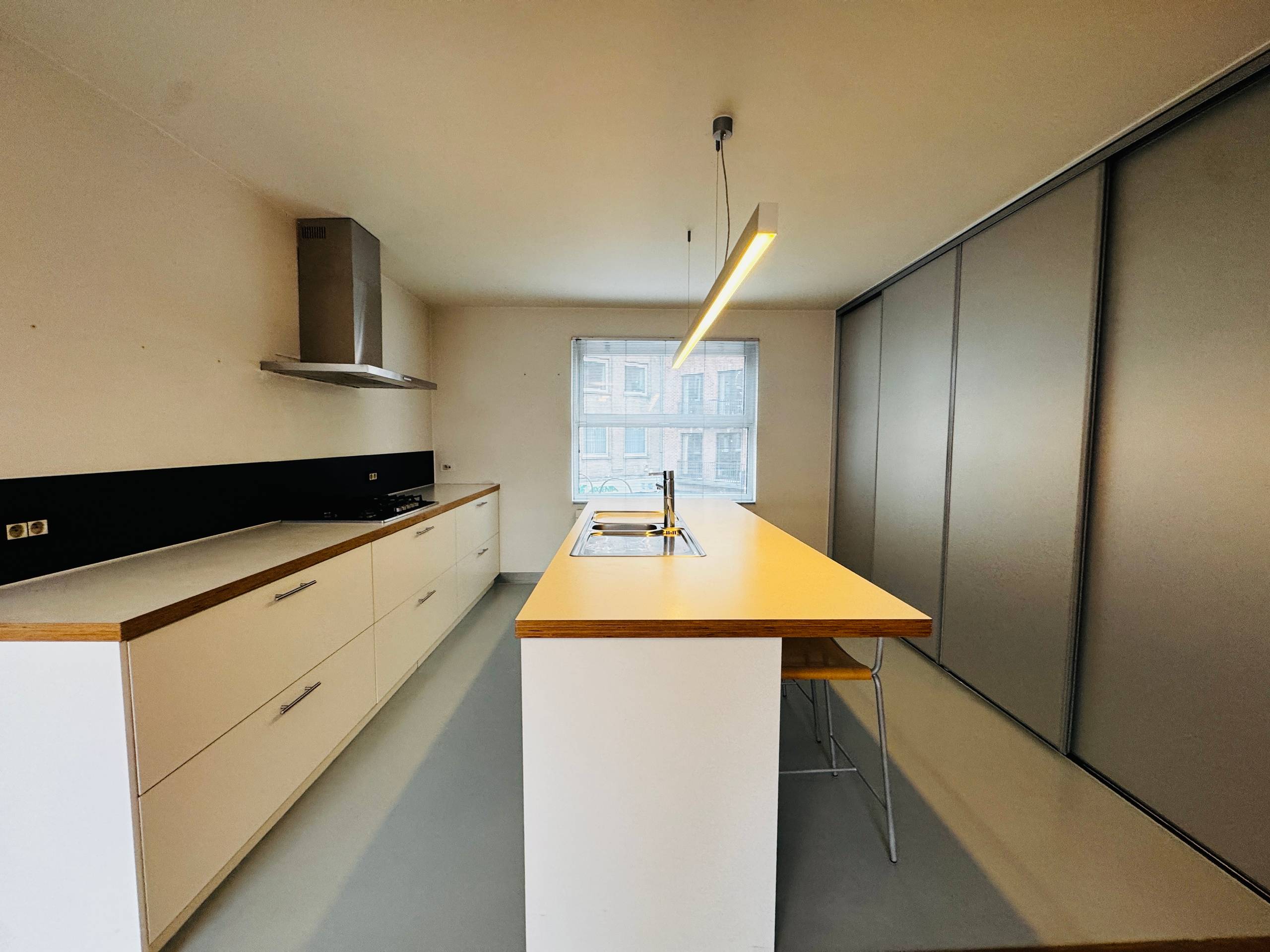 Handelspand met woonst te koop in hartje Wervik - foto 5