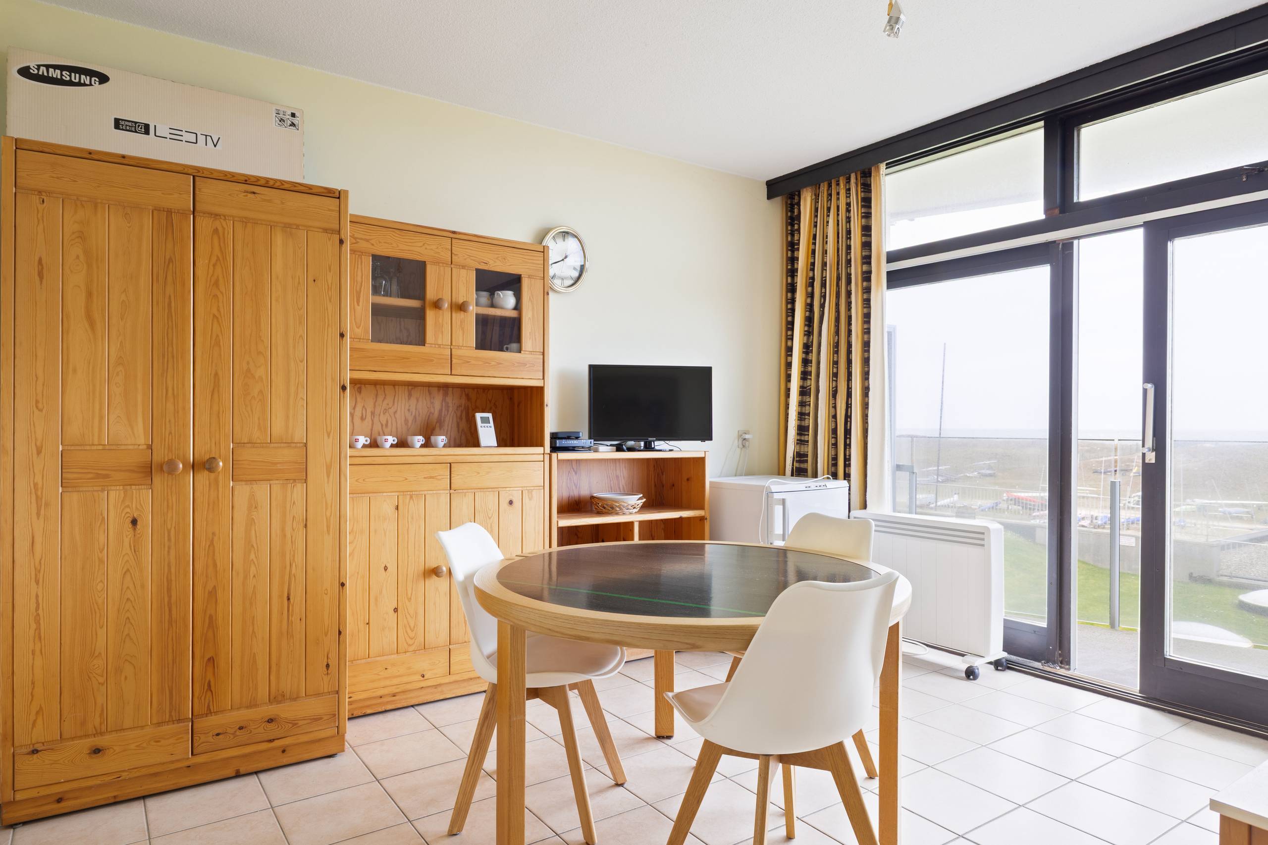 Studio met frontaal zeezicht te koop, De Panne! - foto 4