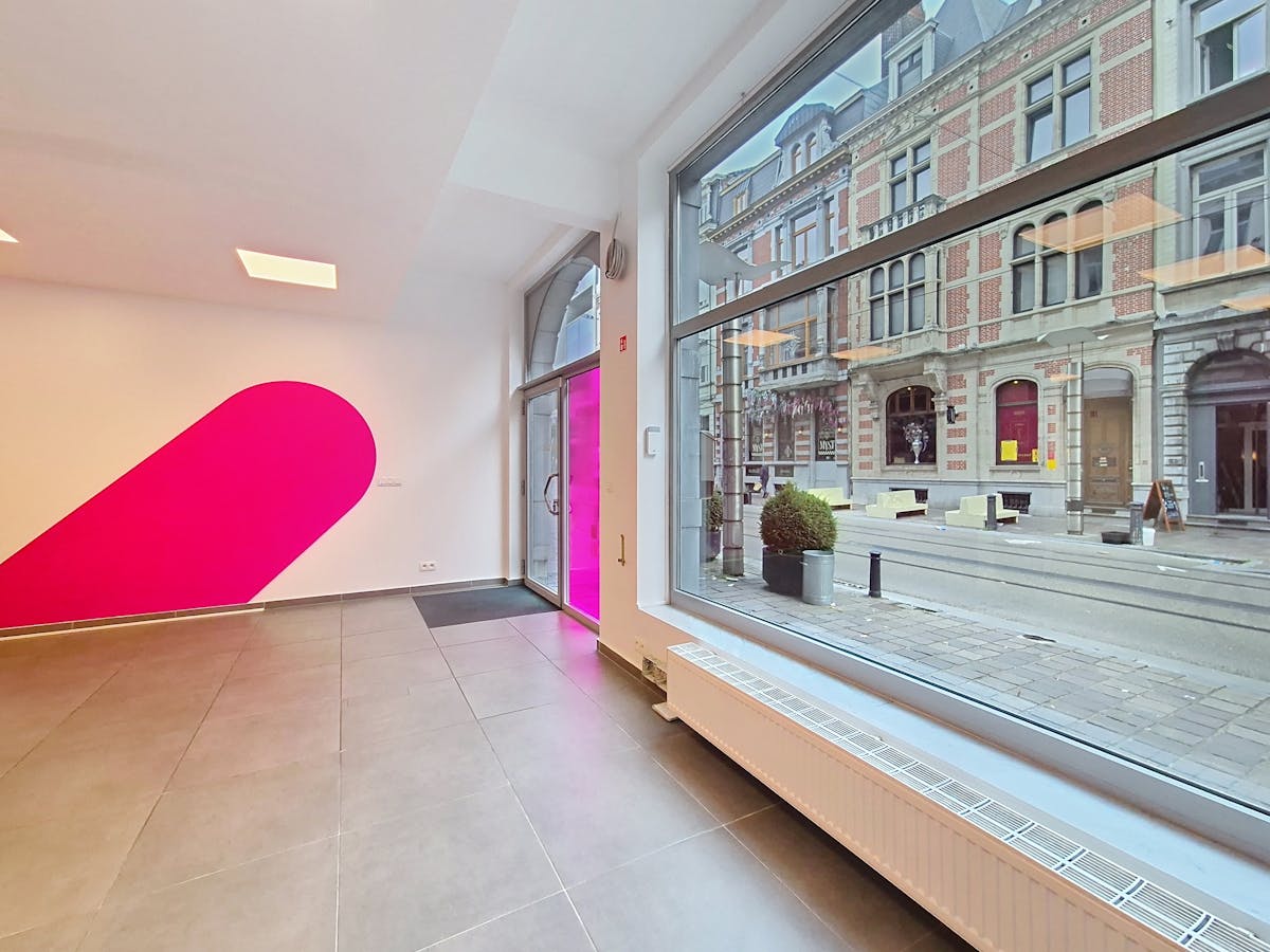 Modern en lichtrijk kantoor (58 m²) te huur in centrum Gent - foto 5