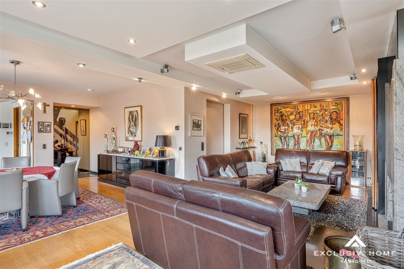 Timeless villa with pool on 22 ares - photo 4