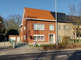 Opbrengsteigendom met twee appartementen op een CENTRALE locatie te Sint Job in t Goor. Dit interessant beleggingsproject biedt een...