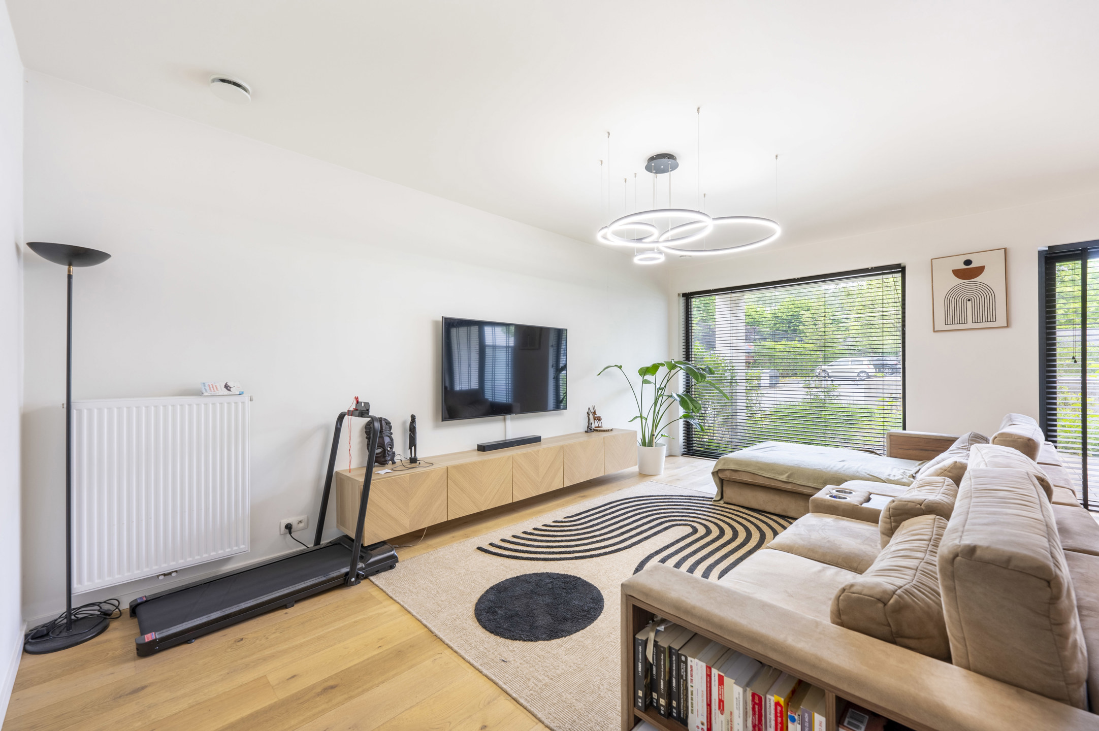 Ruim &amp; modern gelijkvloers appartement in Steendorp - foto 2