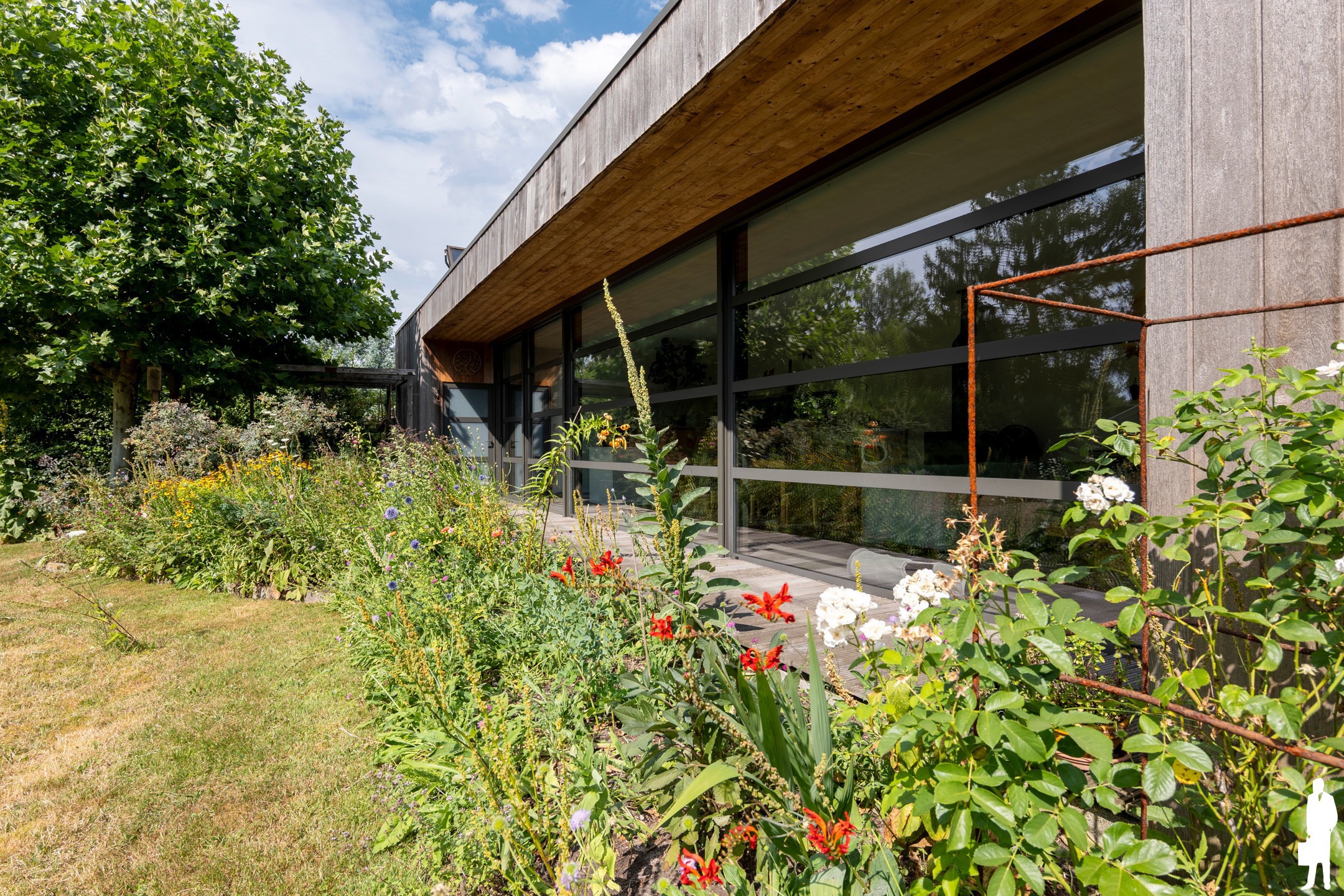 Unieke woning; architecturaal ontwerp, organische natuurtuin - foto 4