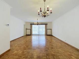 Are you looking for a spacious 2 bedroom apartment in Zwevegem? Then this one is definitely for you. The apartment also has a spacious and bright living space.<br /><br />LAYOUT:<br />- spacious bright living space<br />- charming hall<br />- cozy kitchen<br />- nice terrace in the front<br />- 2 bedrooms<br />- bathroom<br />- guest toilet<br /><br />GENERAL:<br />- bright apartment<br />- charming<br />- parking space and storage included<br />- monthly syndic charges: €50<br /><br />Are you further interested? Surf to www.dewaele.com and thus request your visit.