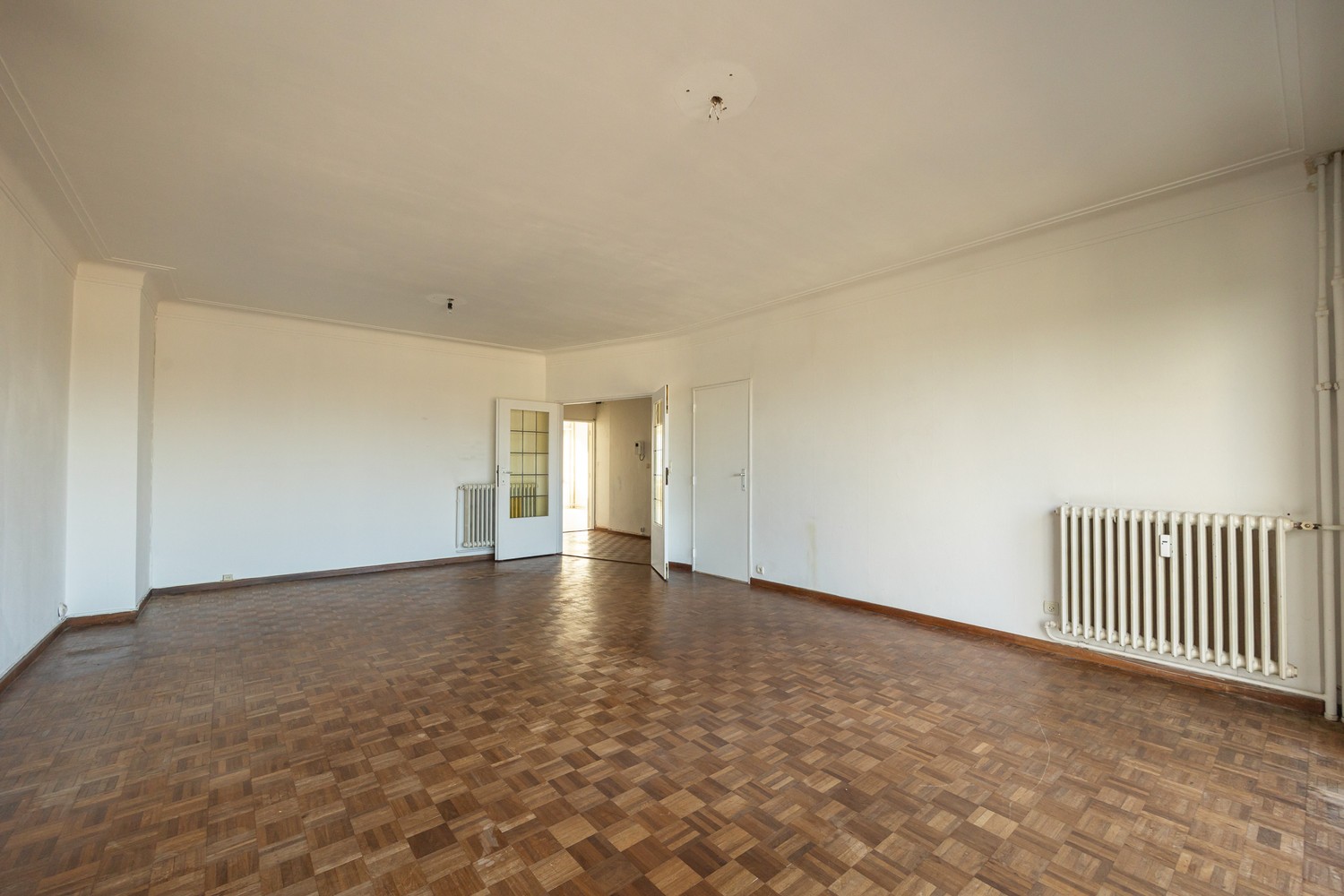 Te renoveren appartement - EPC B - balkon - Tentoonstellingswijk - foto 3