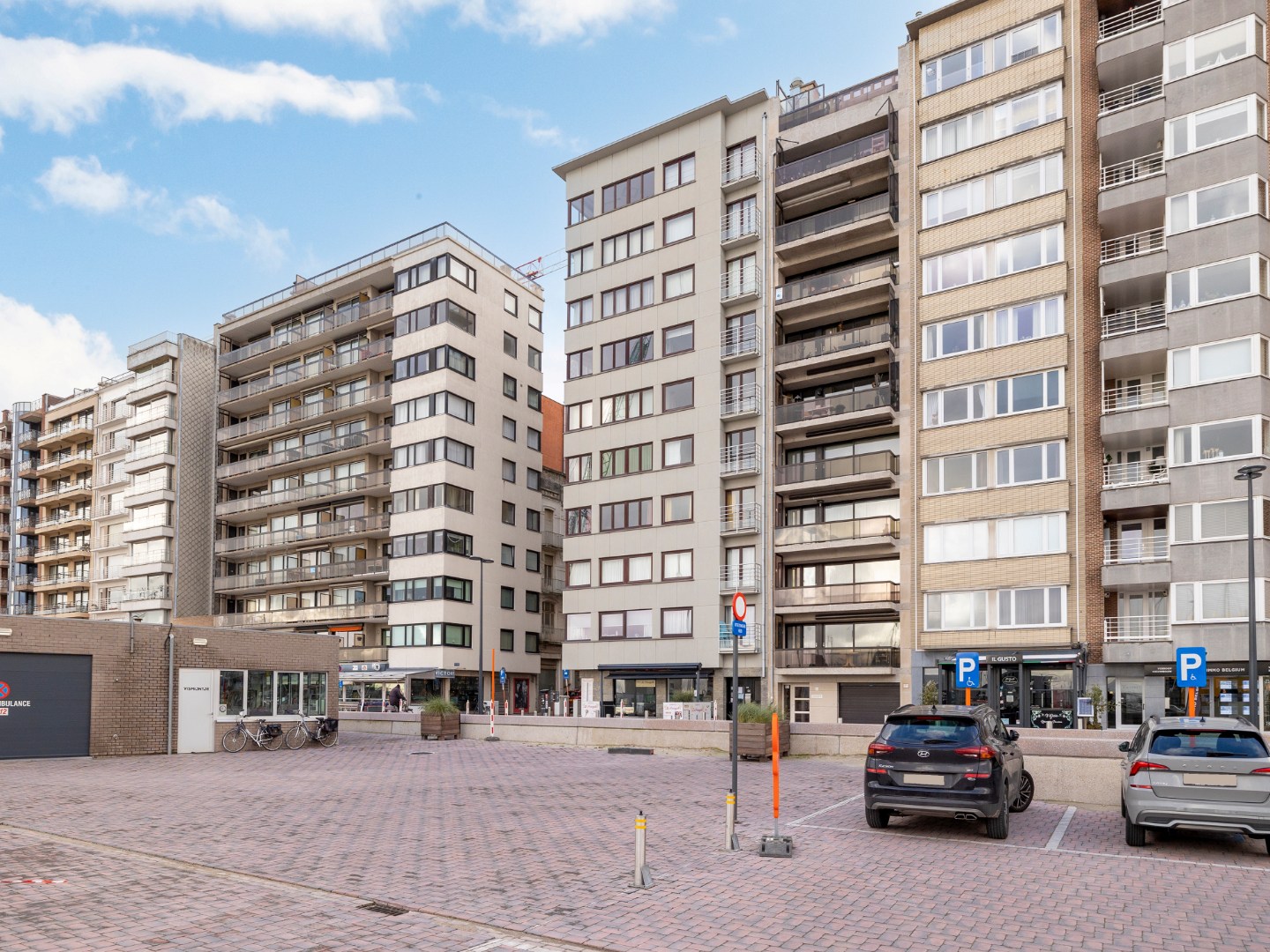 Zonnig, gemeubeld en instapklaar appartement vlak aan zee in Blankenberge - prachtig uitzicht - foto 1