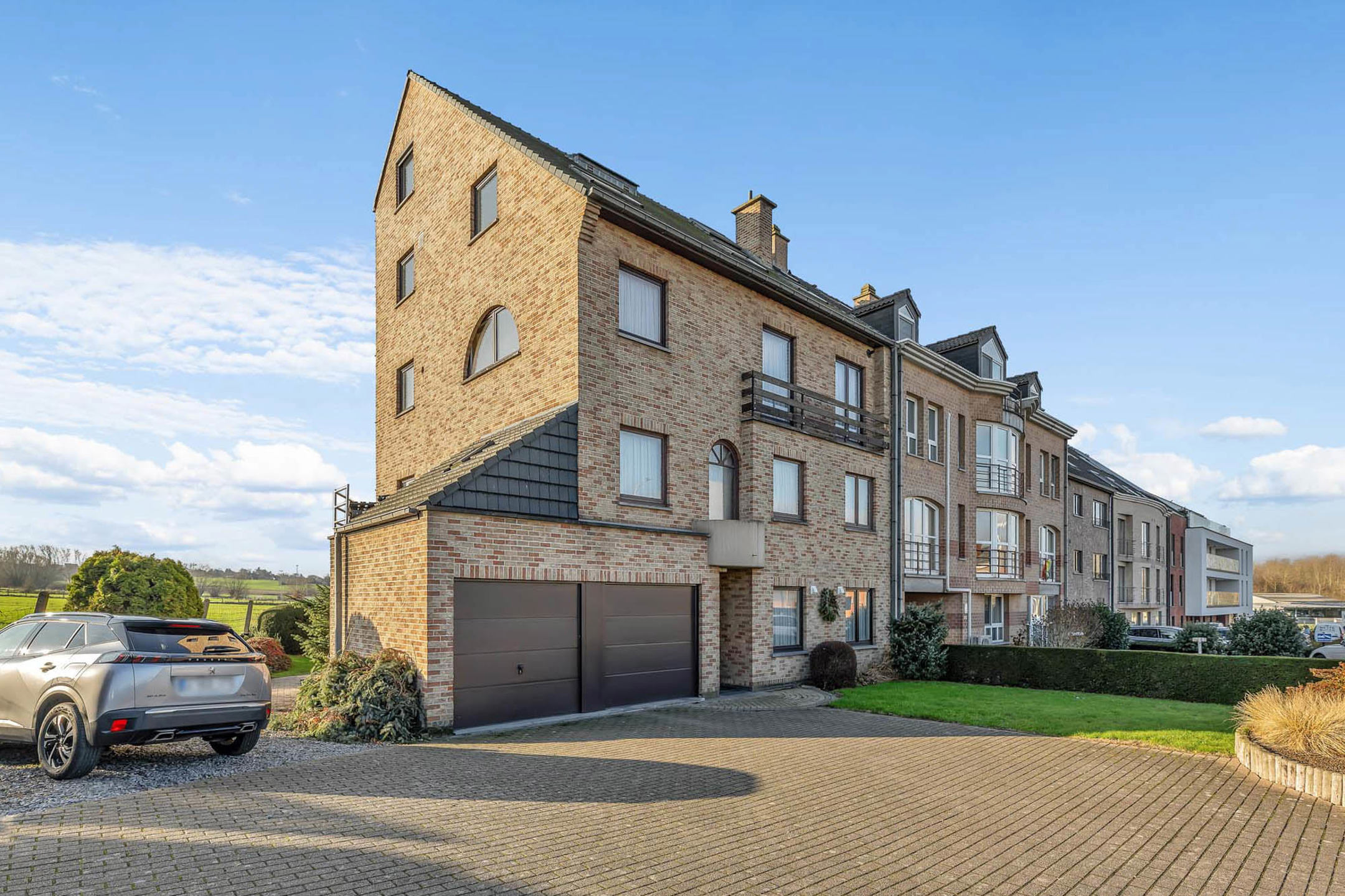 Instapklaar appartement met terras en parking in Ninove - foto 2
