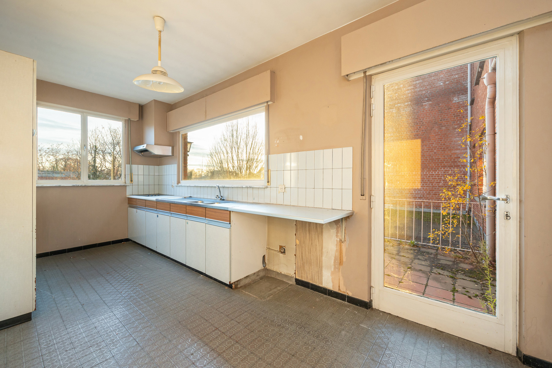 Ruime bel-etage met tuin in hartje Beerse - foto 5