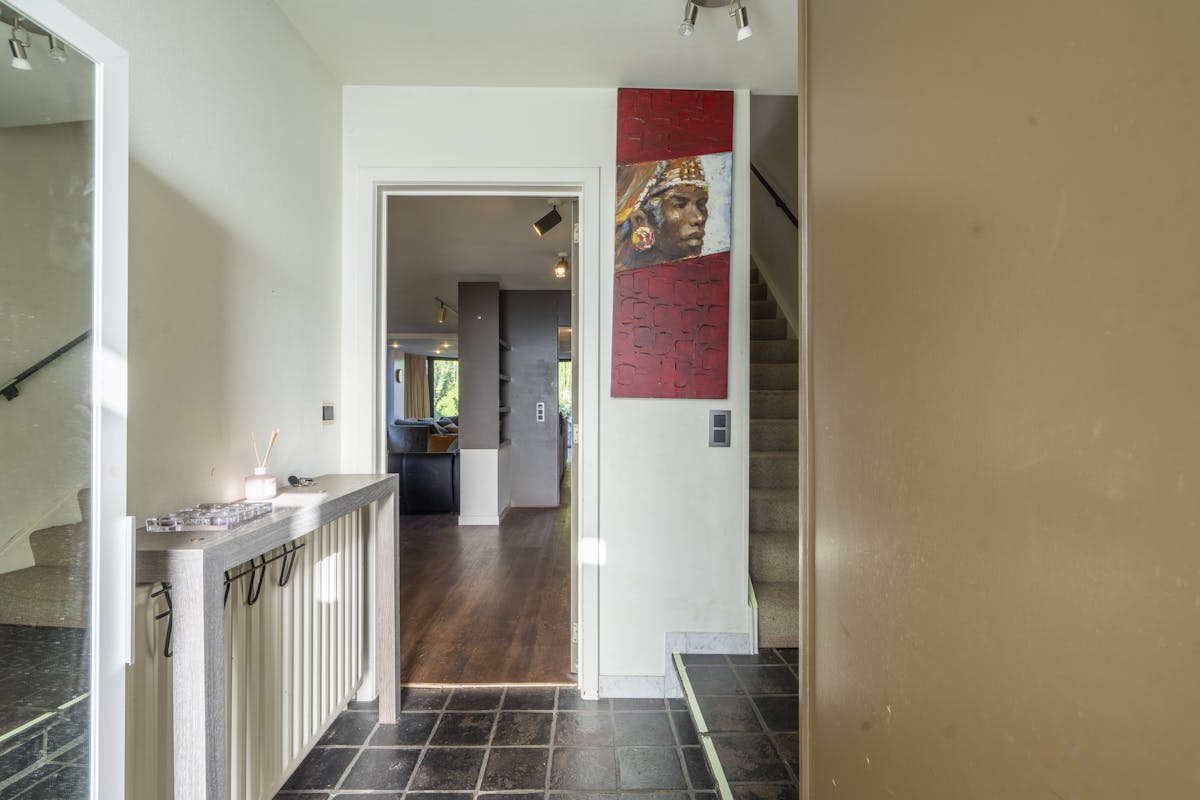 Ruim huis te koop in kortrijk met tuin en 4 slaapkamers - foto 2