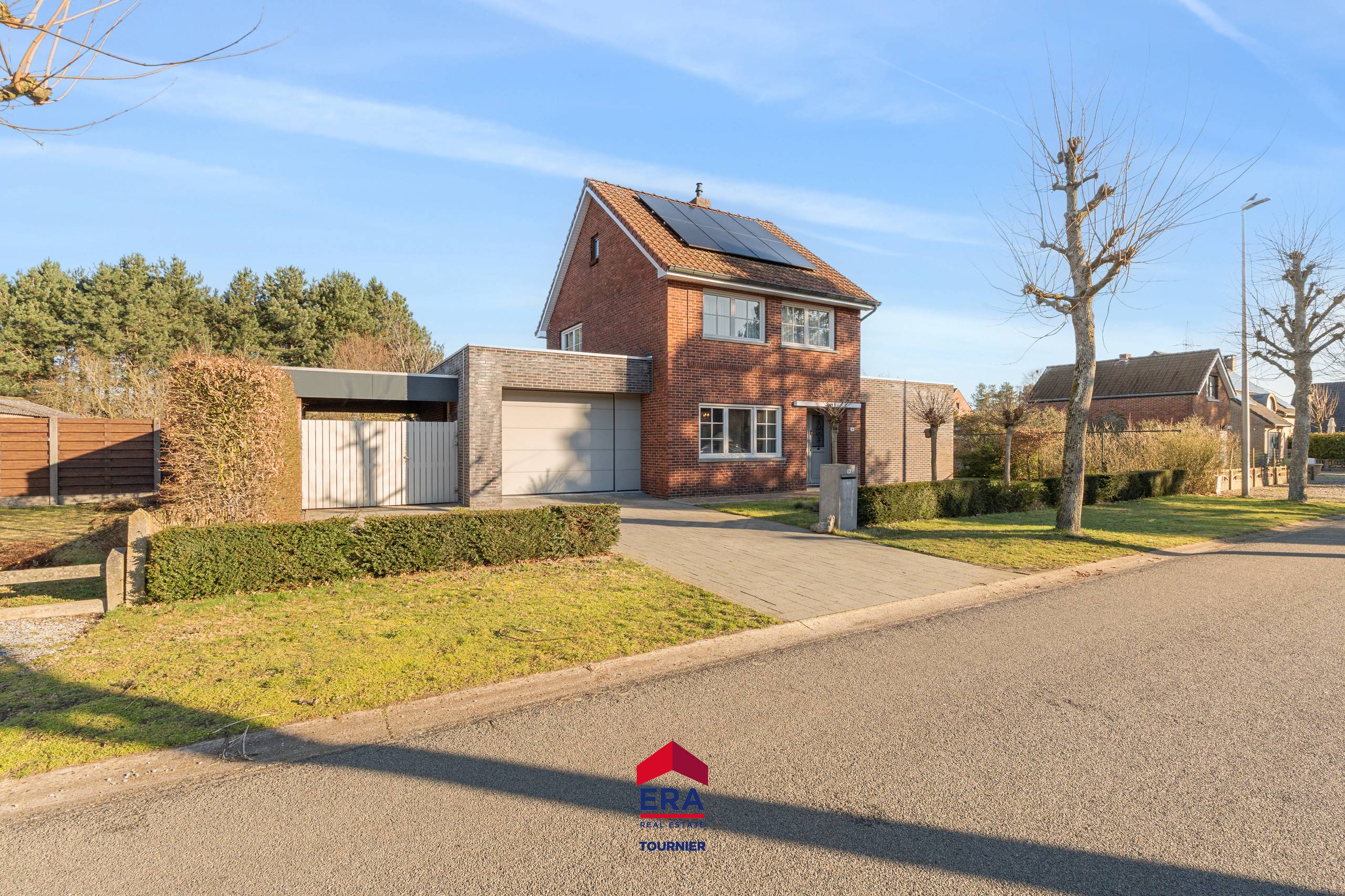 Ruime woning met 4 slaapkamers op rustige locatie in Lommel - foto 1