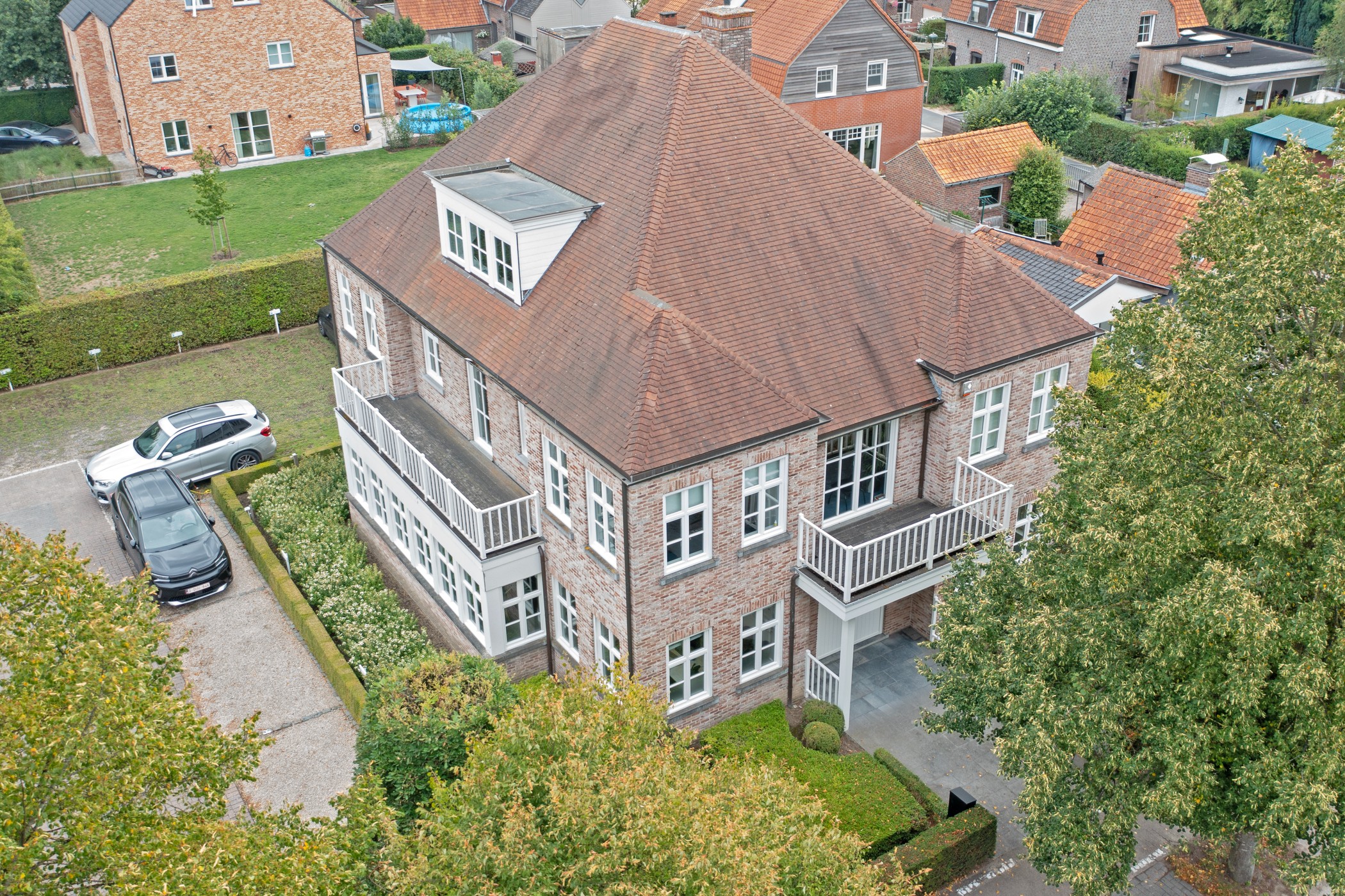 Veelzijdige ruimte van 100 m² + gedeelde faciliteiten te Sint-Martens-Latem - photo 2