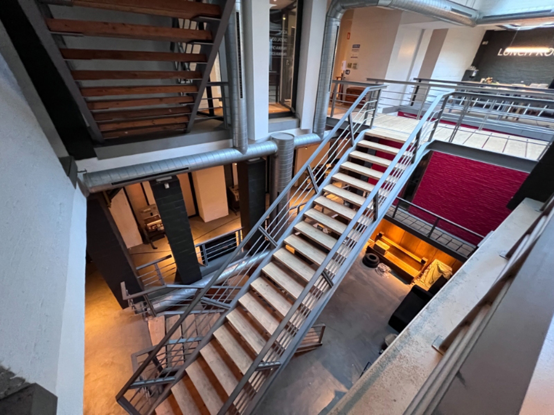 Commercial for sale in Schaerbeek - photo 4