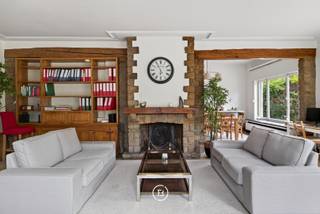 In the heart of the prestigious municipality of Woluwe-Saint-Pierre, nestled in greenery and completely shielded from the street, lies...