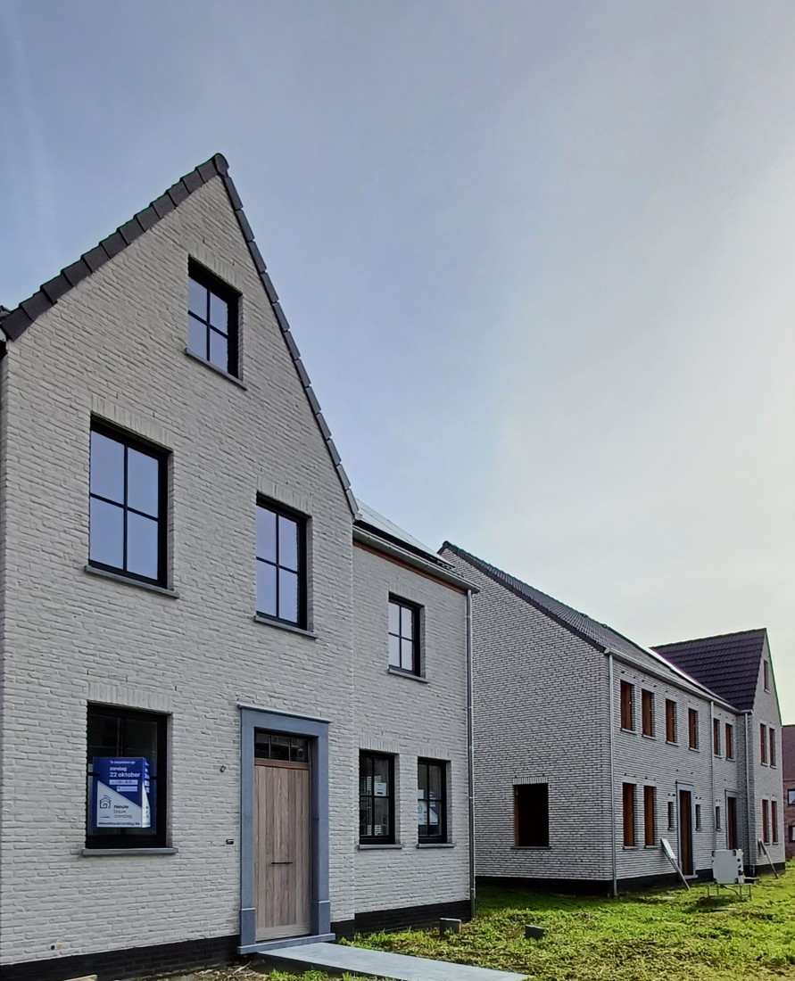 Laatste afgewerkte nieuwbouwwoningen – vrij bij akte - foto 5