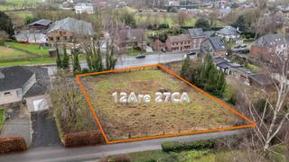 Voor meer informatie of een bezoek, bel 02/532.22.57 - Lennik (Eizeringen): Op een strategische ligging langs de Assesteenweg en op een boogscheut...