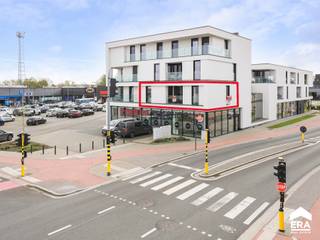Te koop: recent appartement in Pelt, op wandelafstand van winkels, scholen en openbaar vervoer.Dit appartement, gebouwd in 2021, is uitstekend...