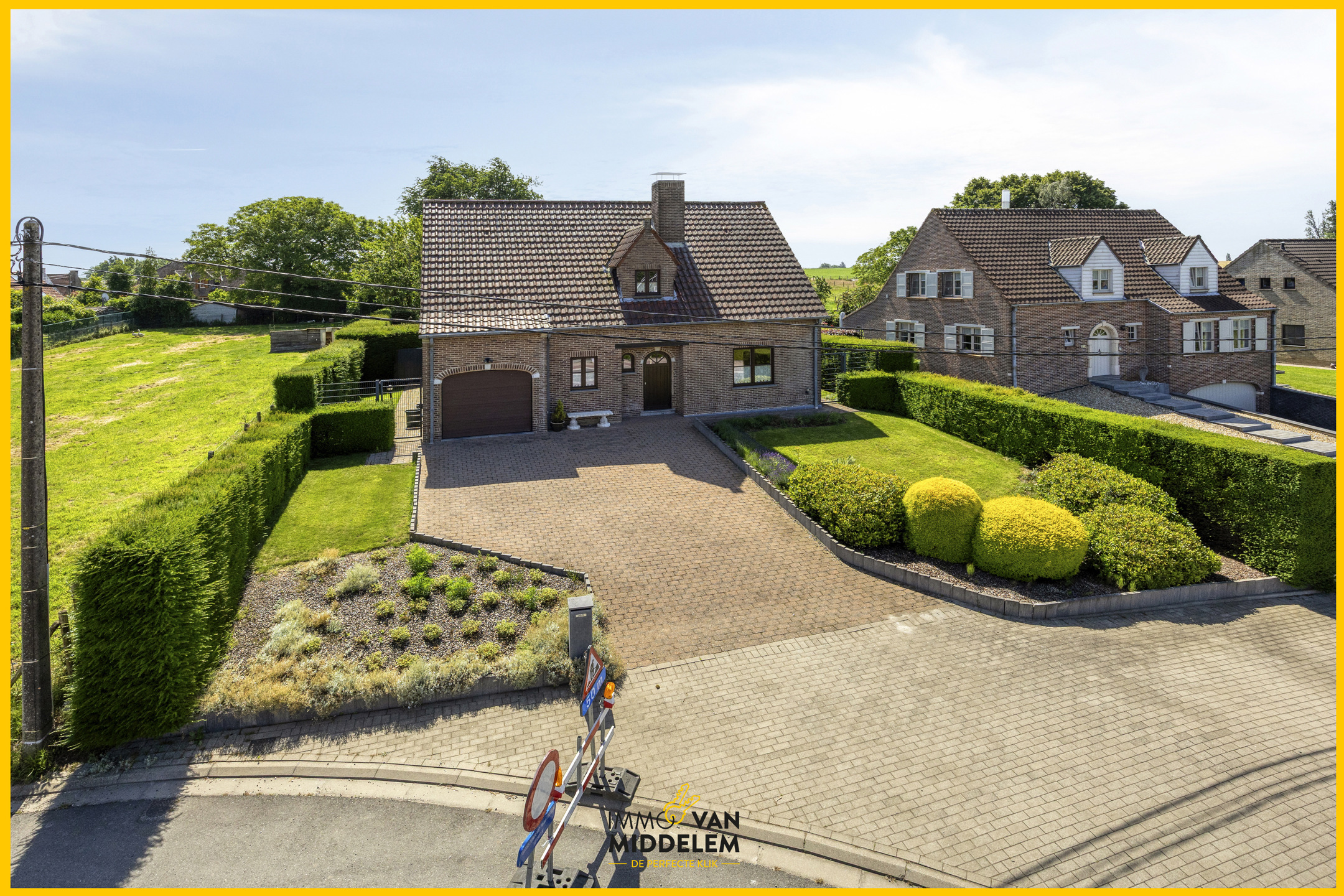 House for sale in Lennik with 4 bedrooms - photo 1