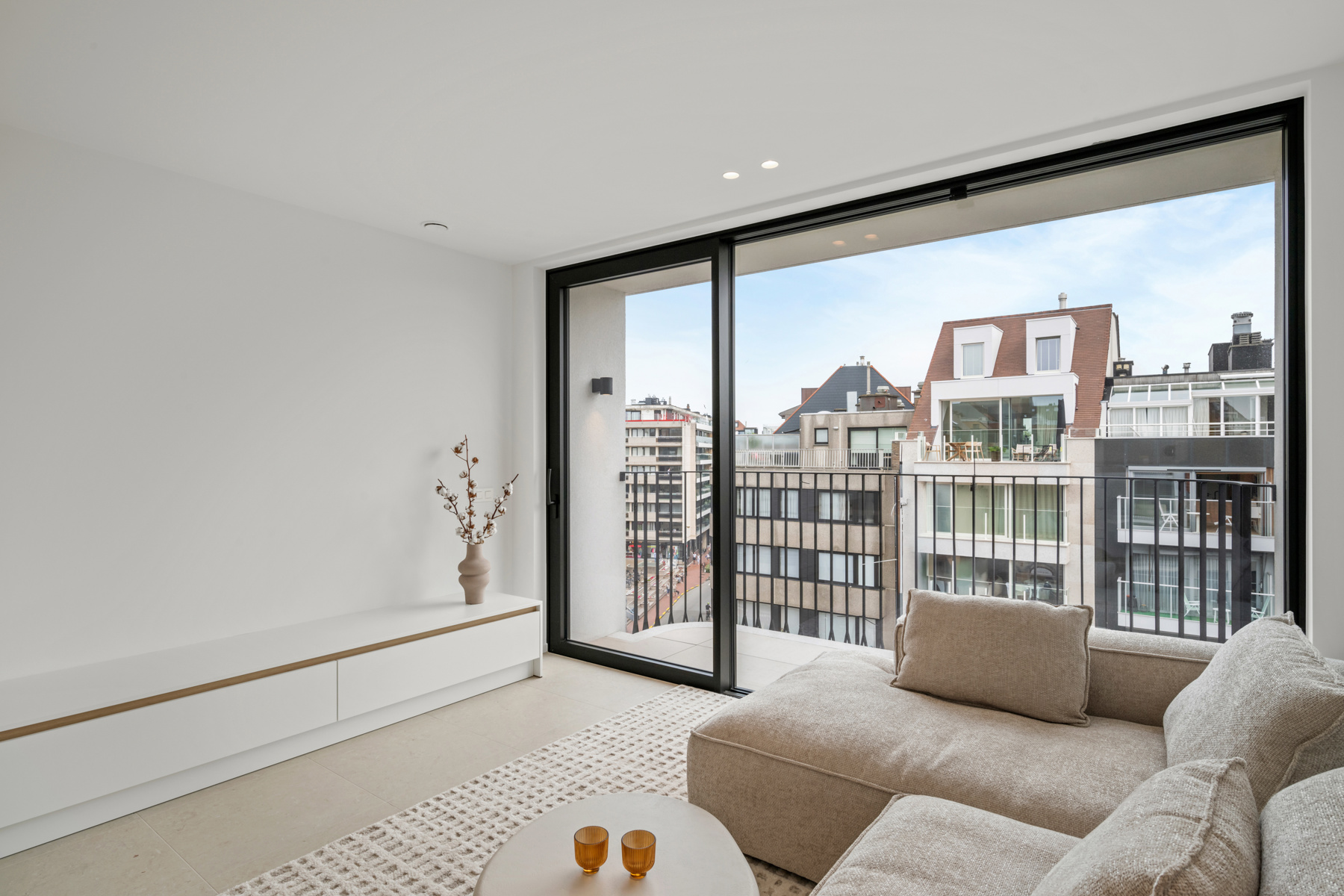 Centraal en hedendaags nieuwbouwappartement met open zicht - foto 2