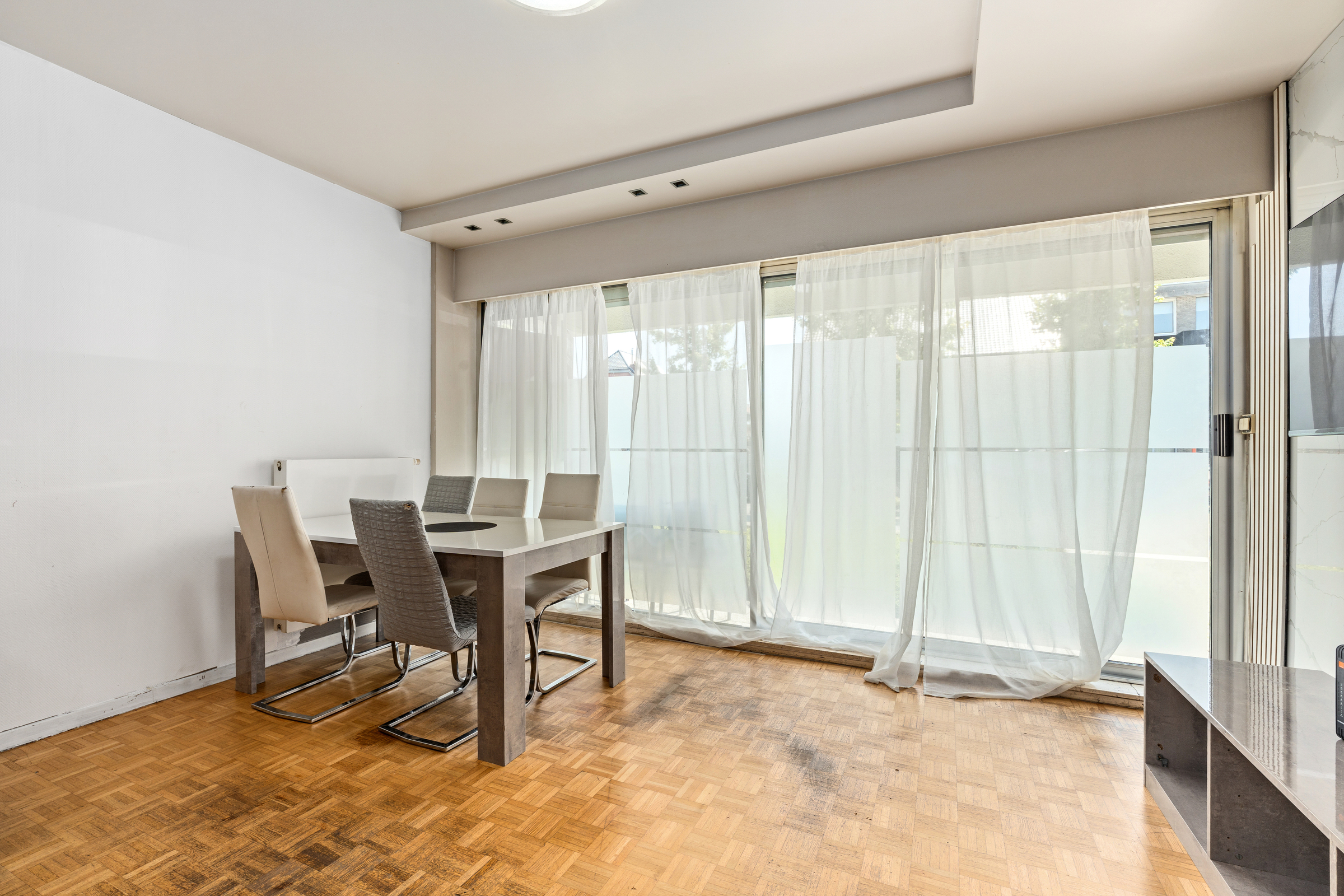 Appartement à vendre à Beveren-Kruibeke-Zwijndrecht avec 2 chambres - photo 4