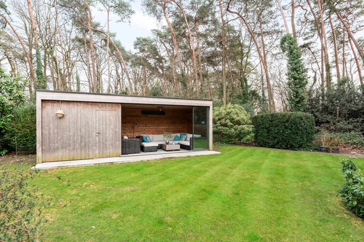 Een verrassend ruim familiehuis op 1135 m² met mogelijks 5 slaapkamers! - foto 5