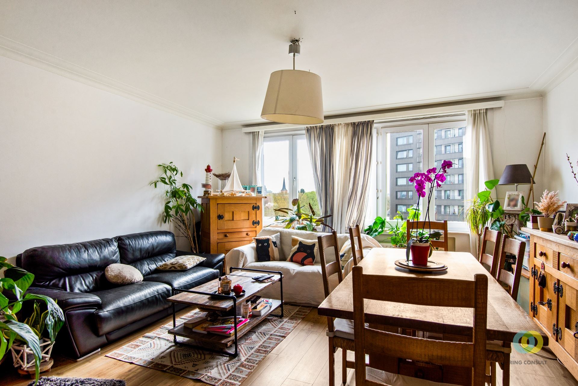 Lichtrijk appartement met 2 slaapkamers  - foto 2