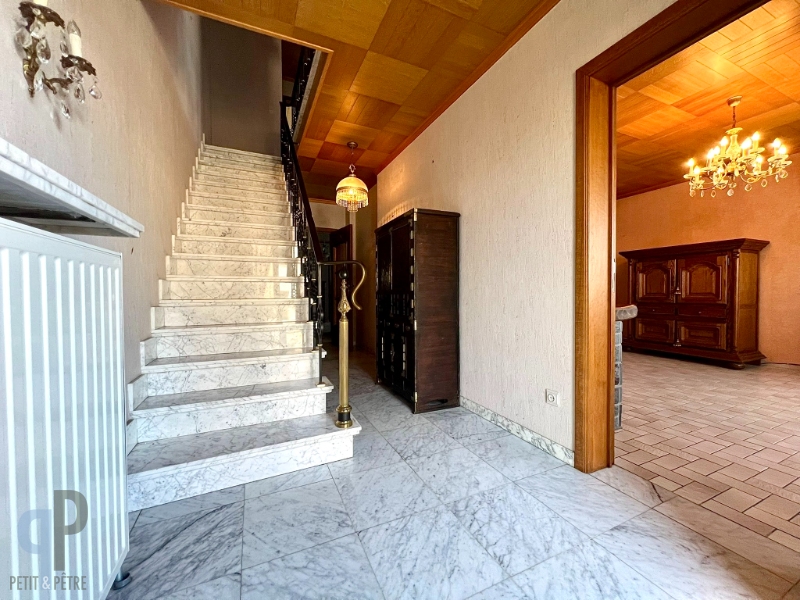 Ruime woning met 4 kamers en garage - photo 3