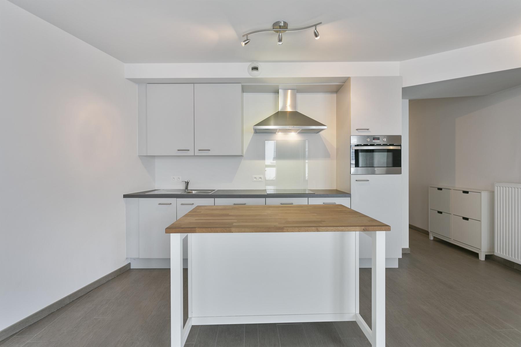 Appartement met terras in het historisch centrum. - foto 4