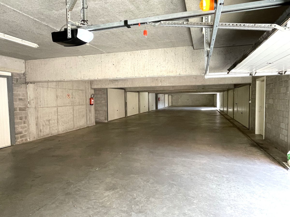 Ruime garagebox in de Zeelaan te Koksijde - foto 5