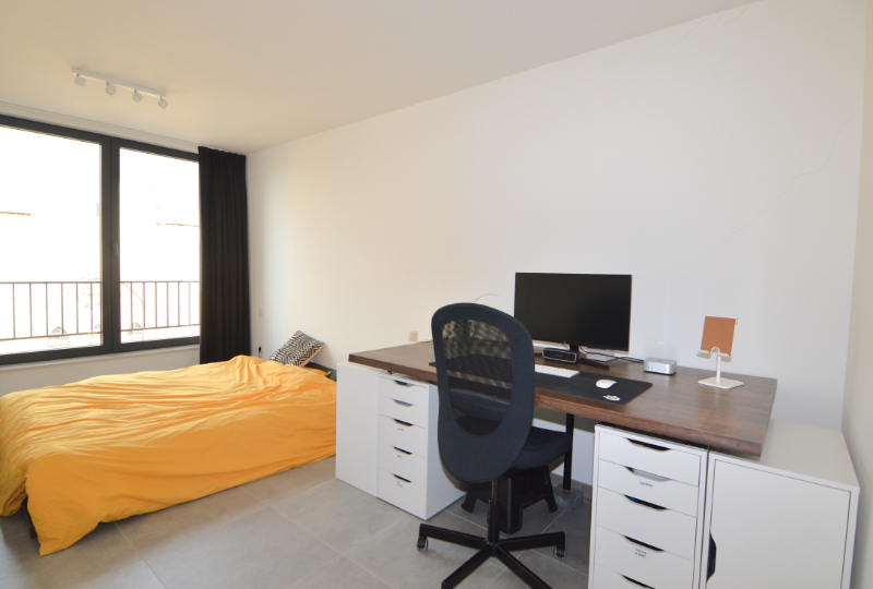 Appartement met 2 slaapkamers, terras en autostaanplaats te Boortmeerbeek. - foto 5