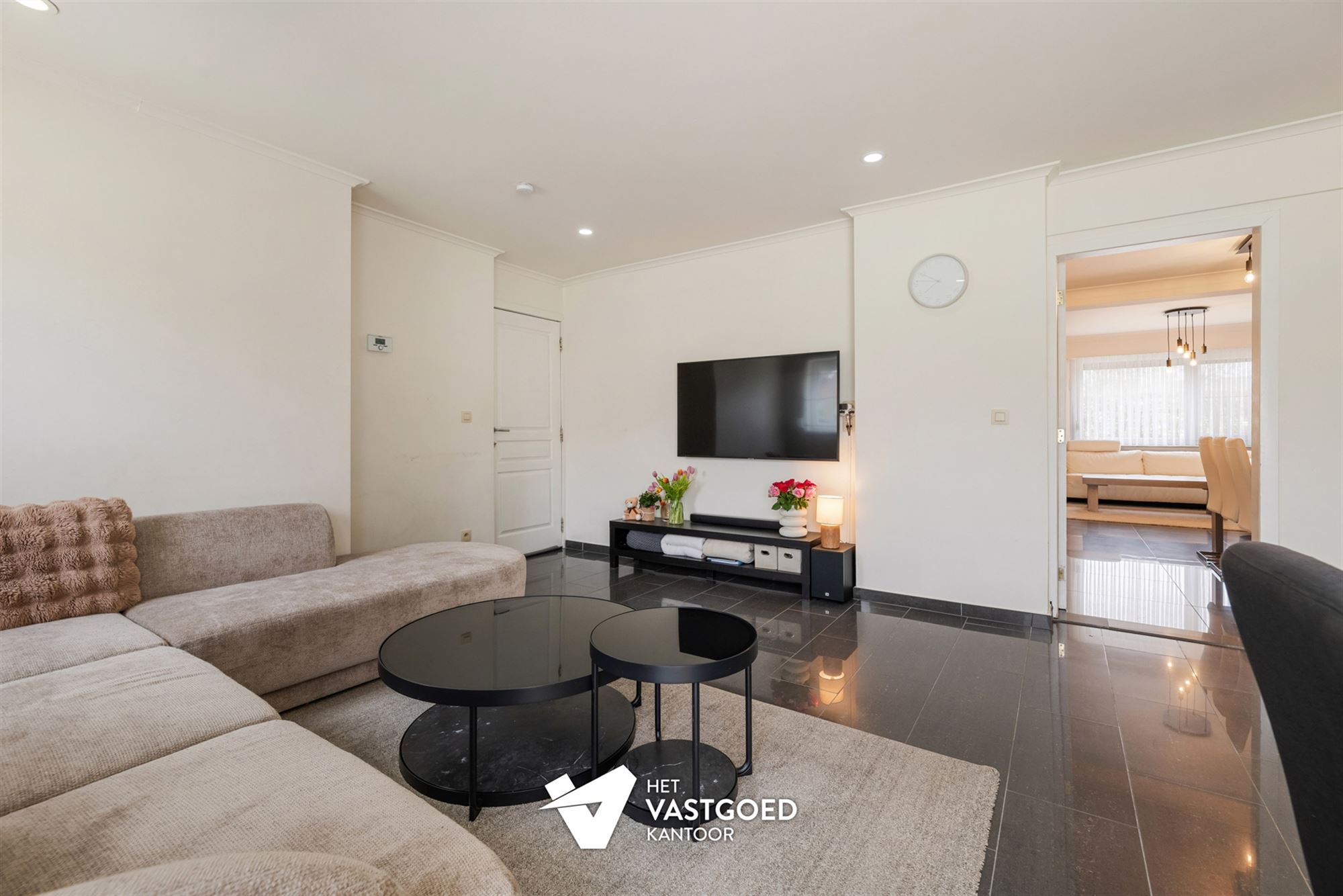 GERENOVEERDE WONING MET 3 SLAAPKAMERS EN GEZELLIGE STADSTUIN IN HEUSDEN CENTRUM - foto 3