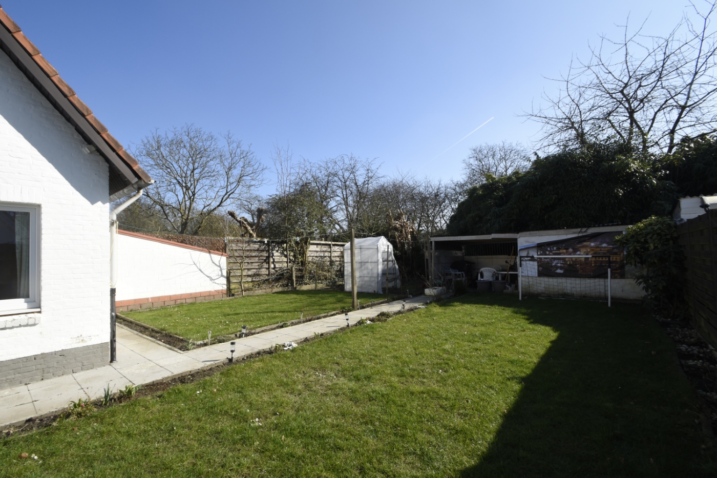 Halfopen woning met zonnige tuin in de begeerde wijk Kapellenkouter - foto 1