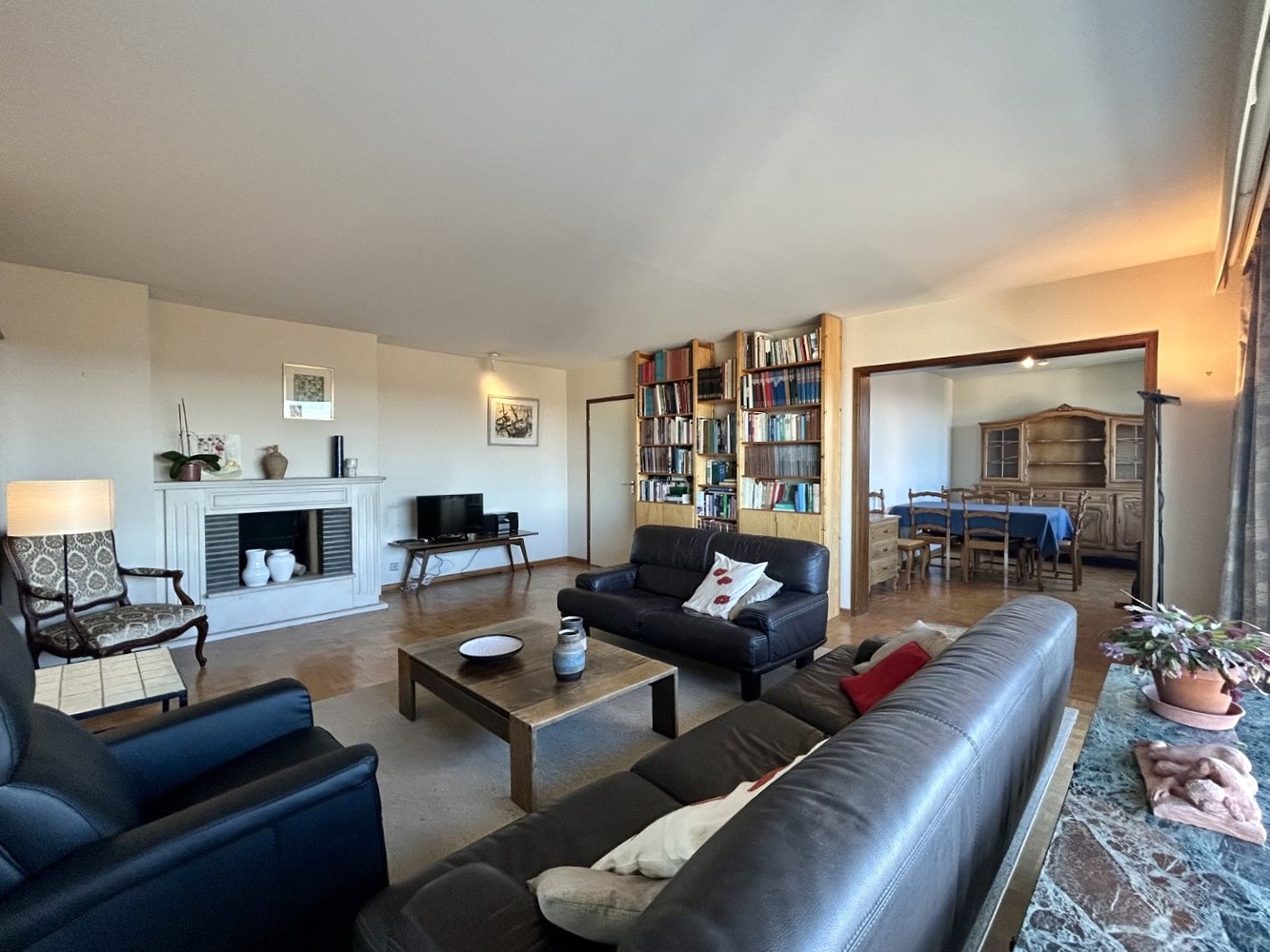 Ruim 3-kamerappartement met garagebox en autostaanplaats - foto 5