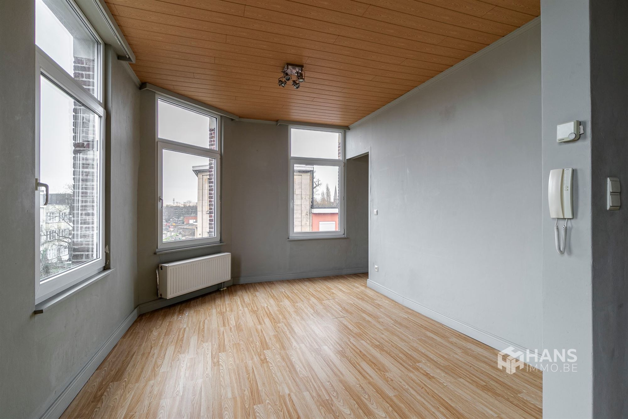 Immeuble de rapport avec 4 appartements (surface habitable totale env. 207 m²) - photo 3