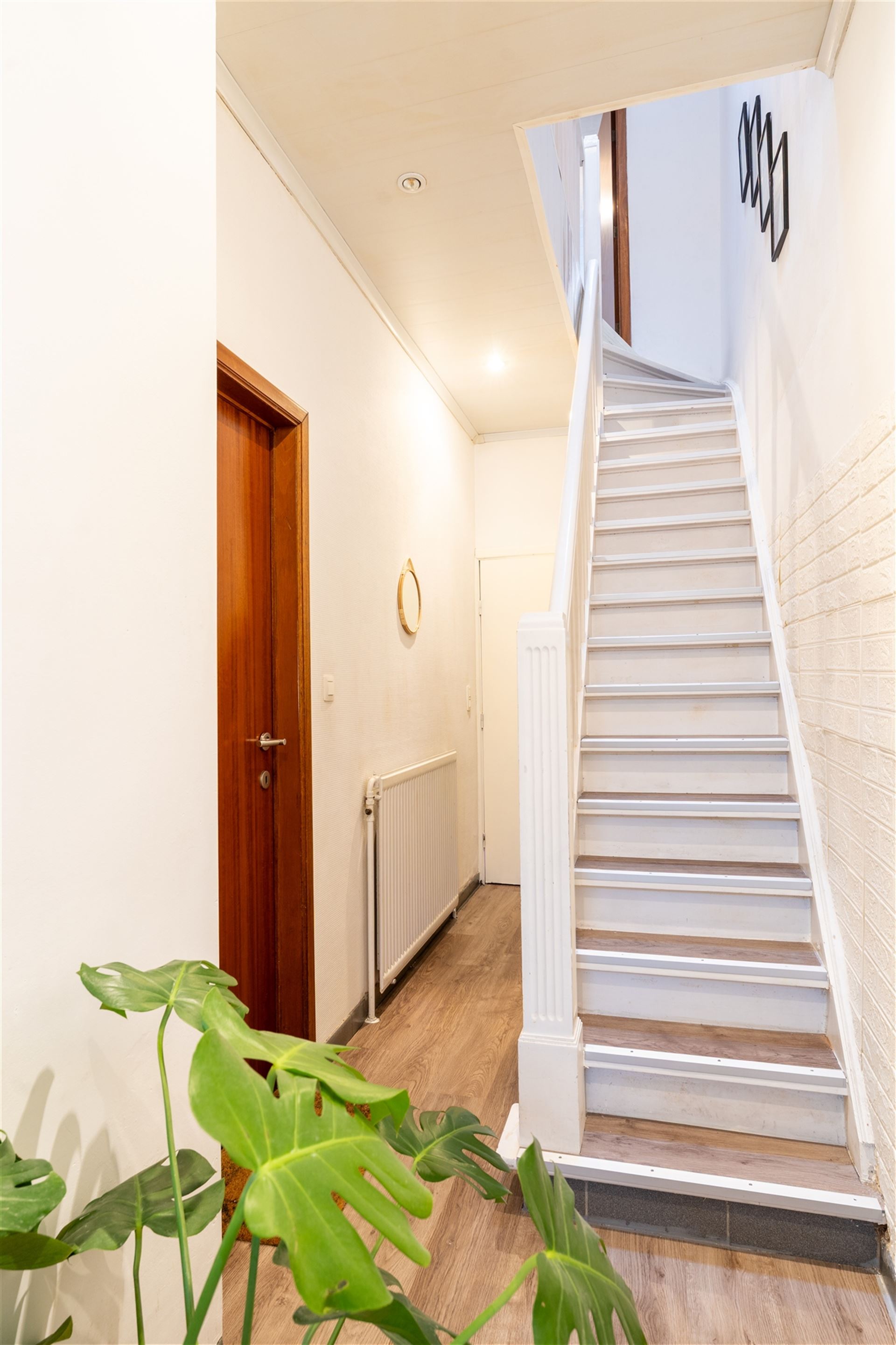 Gezellige gezinswoning met 3 SLPK en tuin!☘️ - foto 4