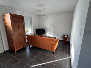 Deze aangename woning is gelegen in het rustige en groene Wulvergem, een deelgemeente van Heuvelland, en biedt een ideale combinatie van...