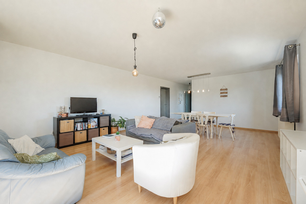 Ruim en lichtrijk 3-slaapkamerappartement (EPC B!) met 2 terrassen met optionele autostaanplaats te Wilrijk - foto 5