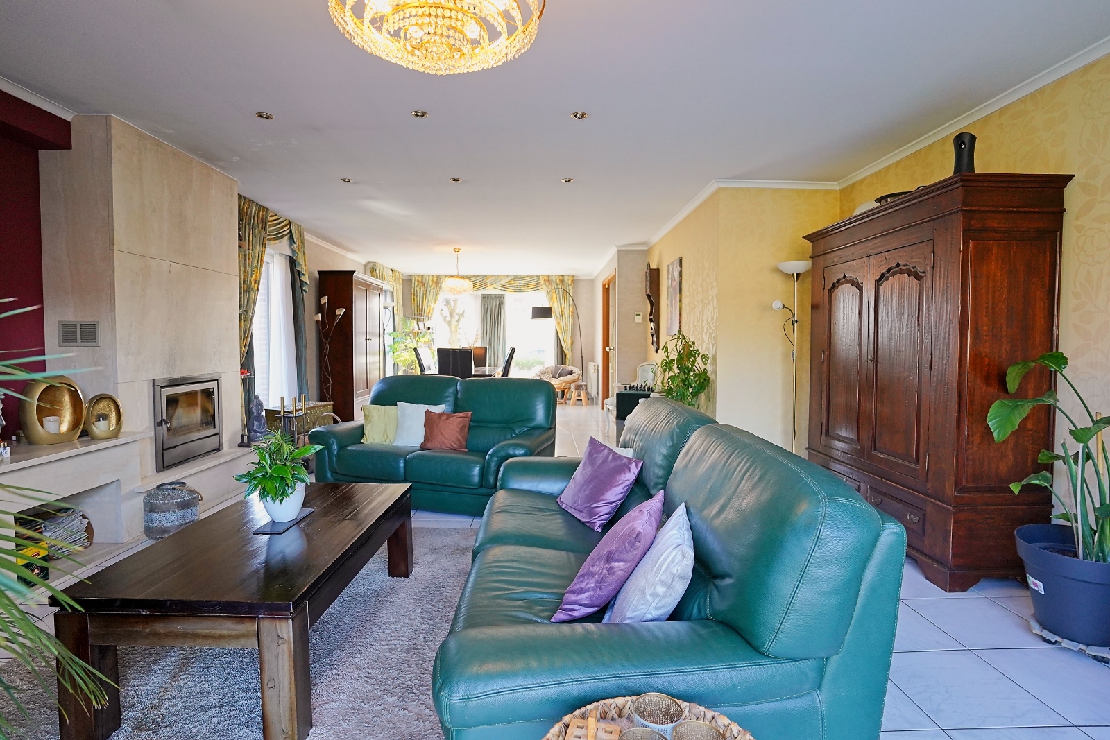 Zeer ruime woning met mogelijkheid tot 3-4 slaapkamers te Melsele - photo 3