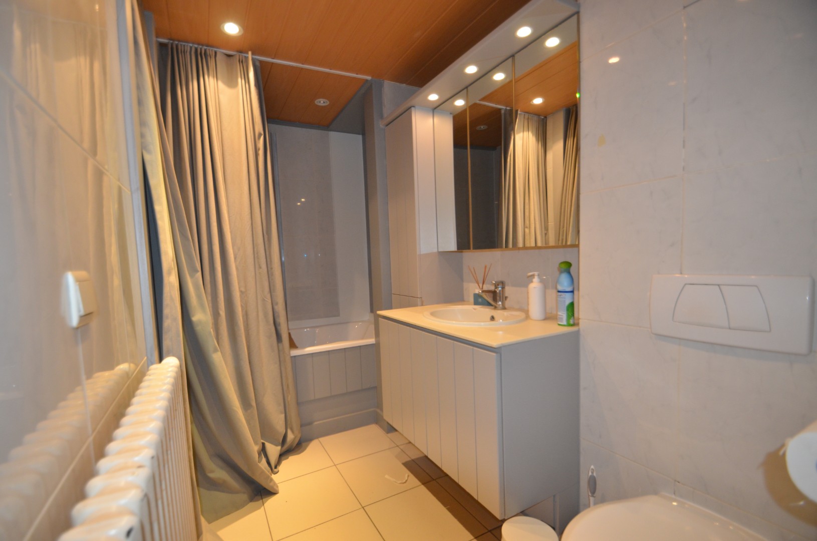 Gelijkvloers met koer gelegen op de Rederskaai - foto 5