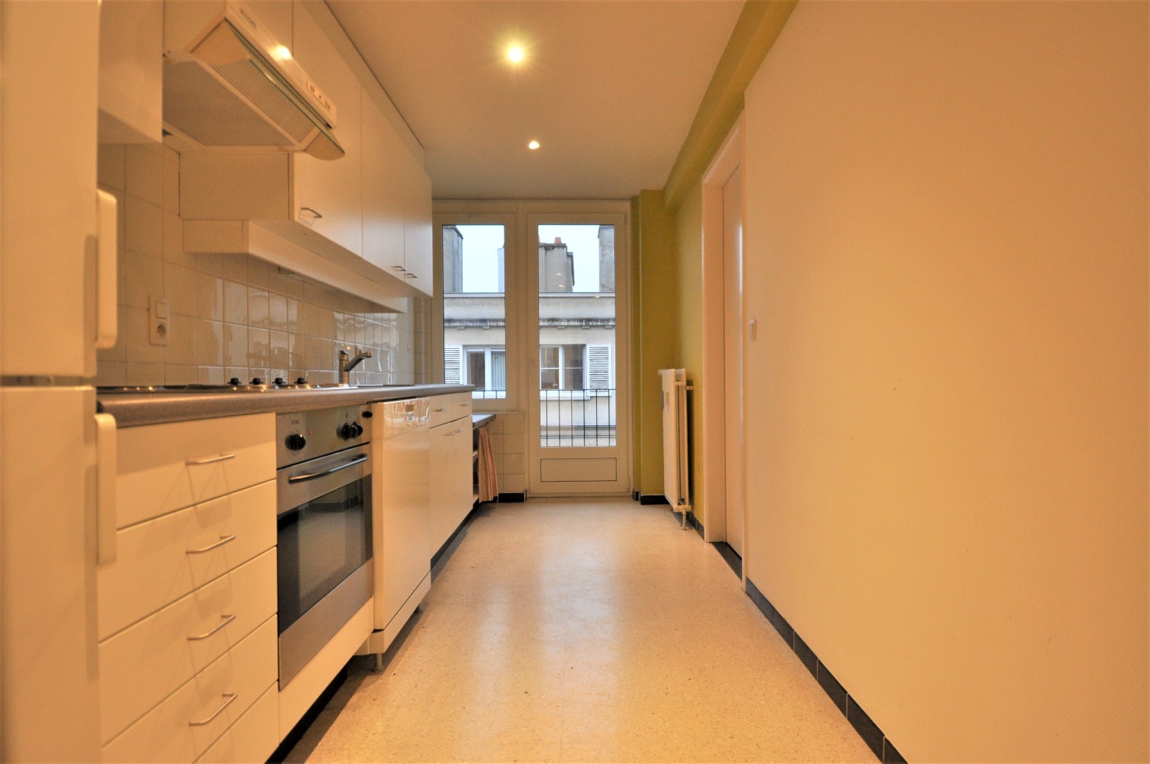 Appartement met 2 slaapkamers nabij Gent Sint-Pieters station - foto 4
