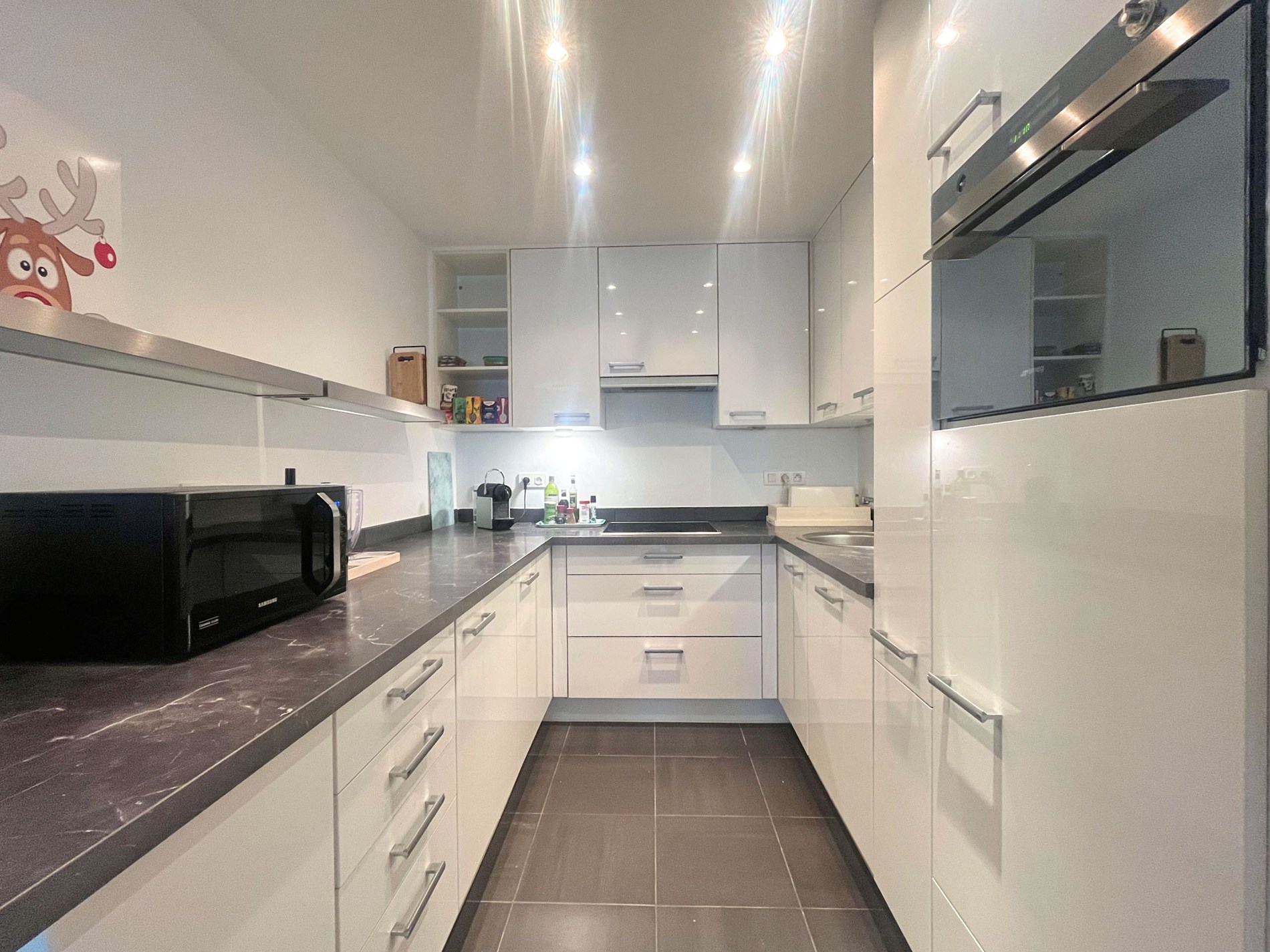 Gemeubeld appartement op de Kustlaan te Knokke - foto 3