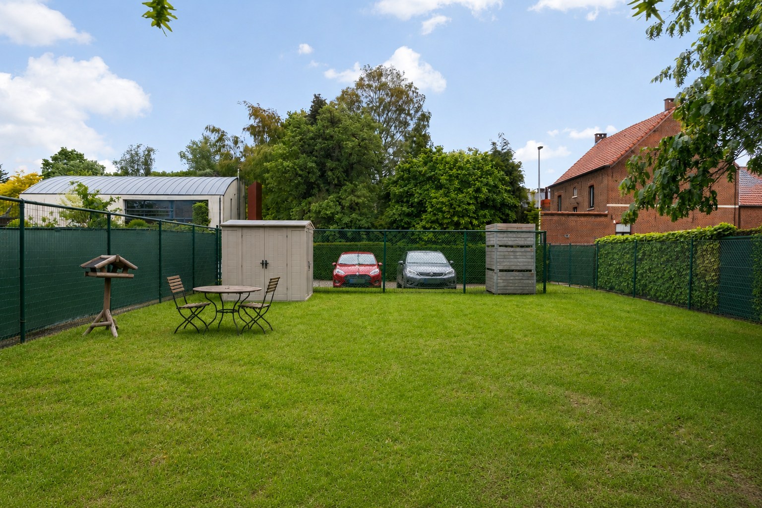 Gelijkvloers appartement met twee slaapkamers en bouwgrond te Herk-de-Stad - foto 2