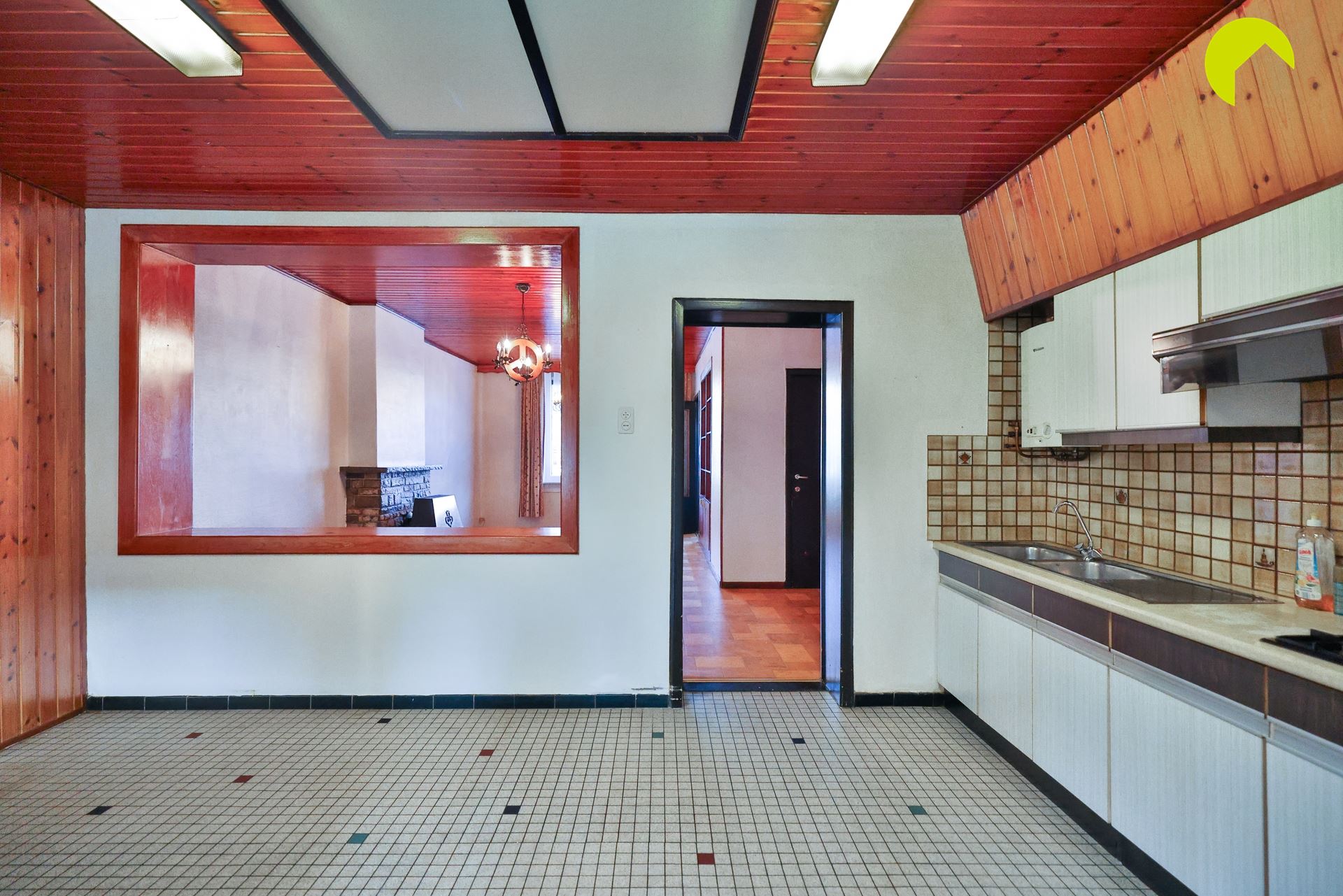 Te renoveren woning met drie slaapkamers te koop - foto 5
