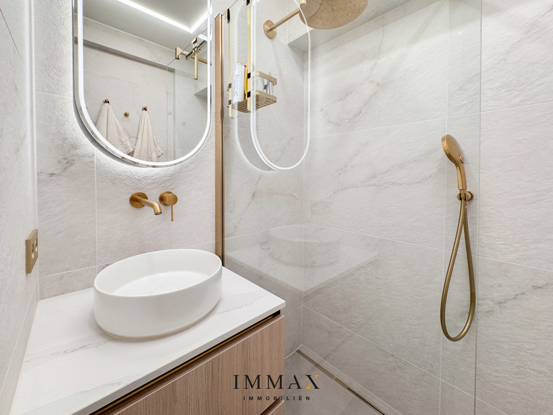 Hoogwaardig afgewerkt 2SLK-appartement nabij het centrum en de Lippenslaan - foto 5