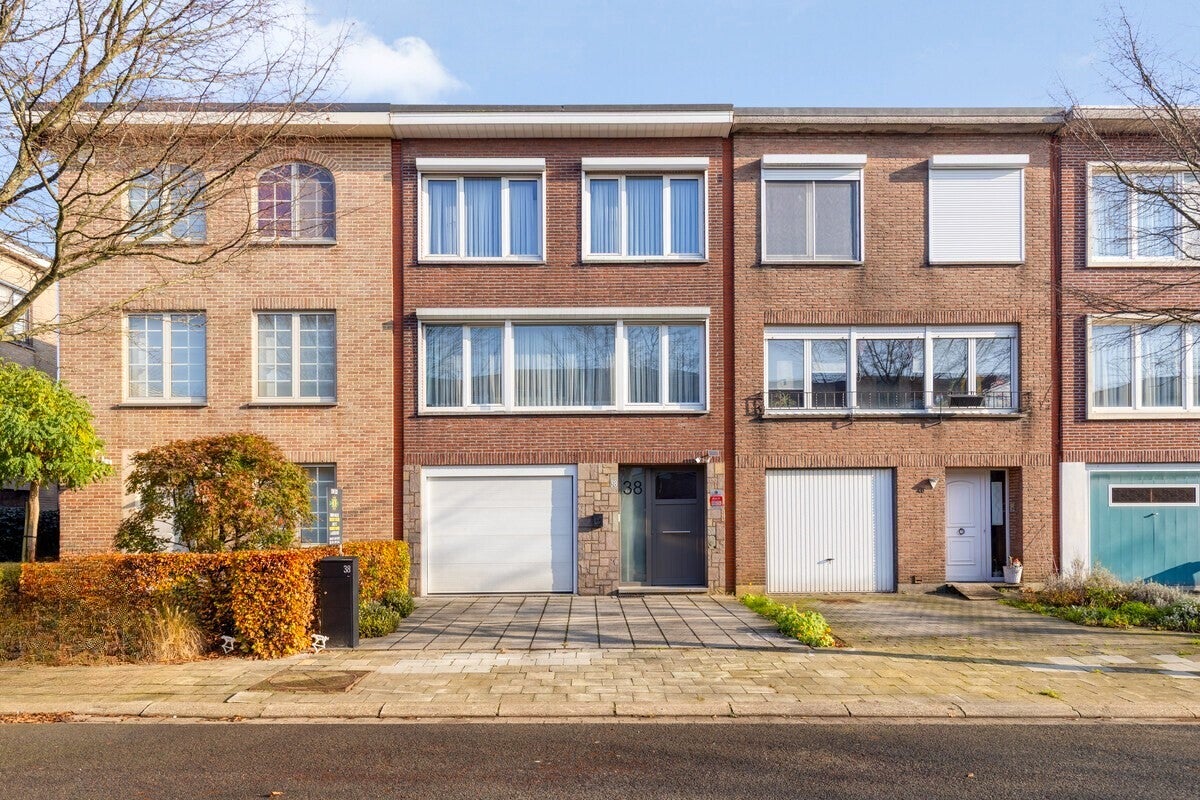Maison à vendre à Edegem avec 4 chambres - photo 1