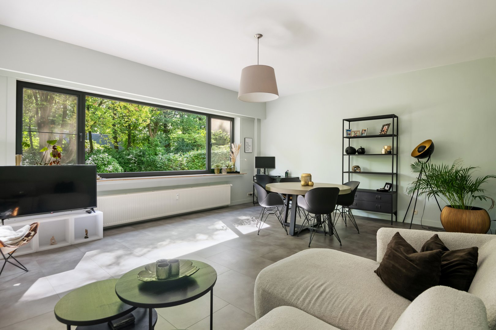 Ruim gelijkvloers appartement met grote privatieve tuin in rustige, residentiële omgeving. - foto 5