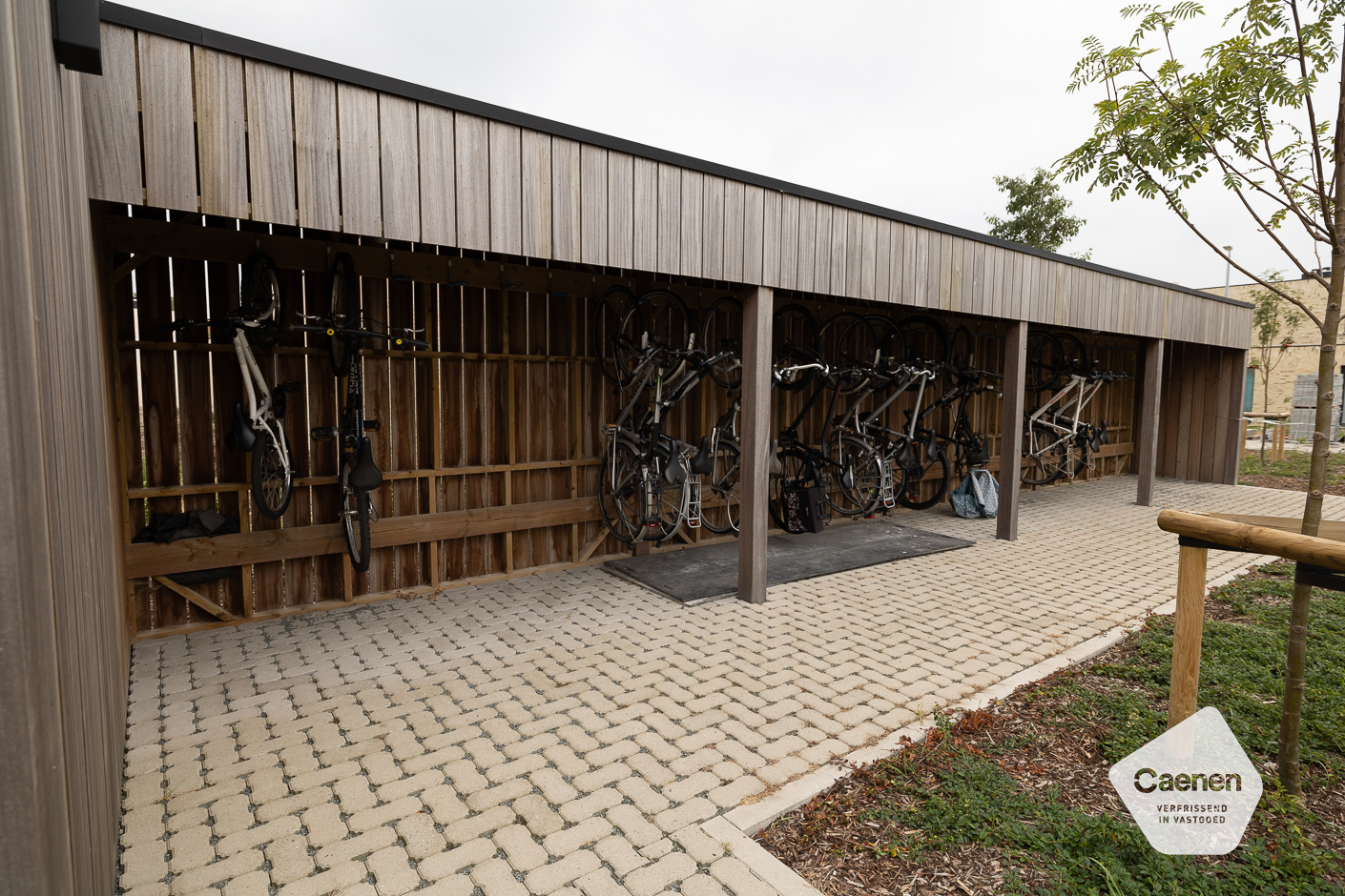 Lichtrijk duplex-appartement te residentie Modena - photo 4