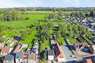 Wens je ook te bouwen op een aangename ligging met groen langs de achterzijde?We bieden u graag deze bouwgrond aan in Teralfene die de mogelijkheid...