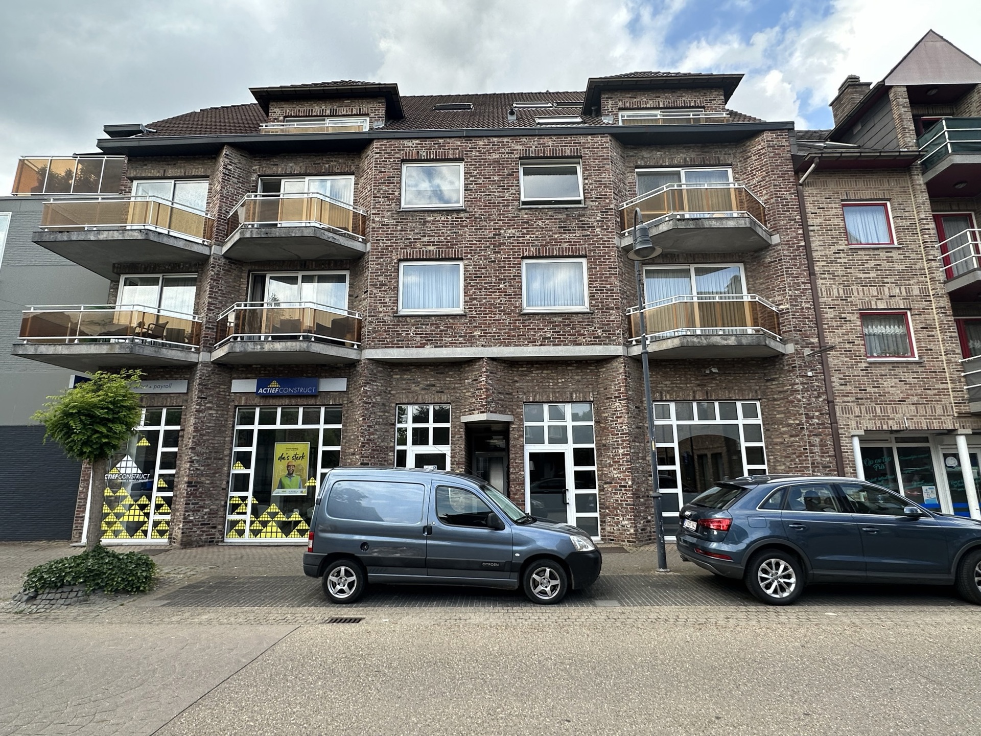 Commercial à louer à Houthalen-Helchteren - photo 3