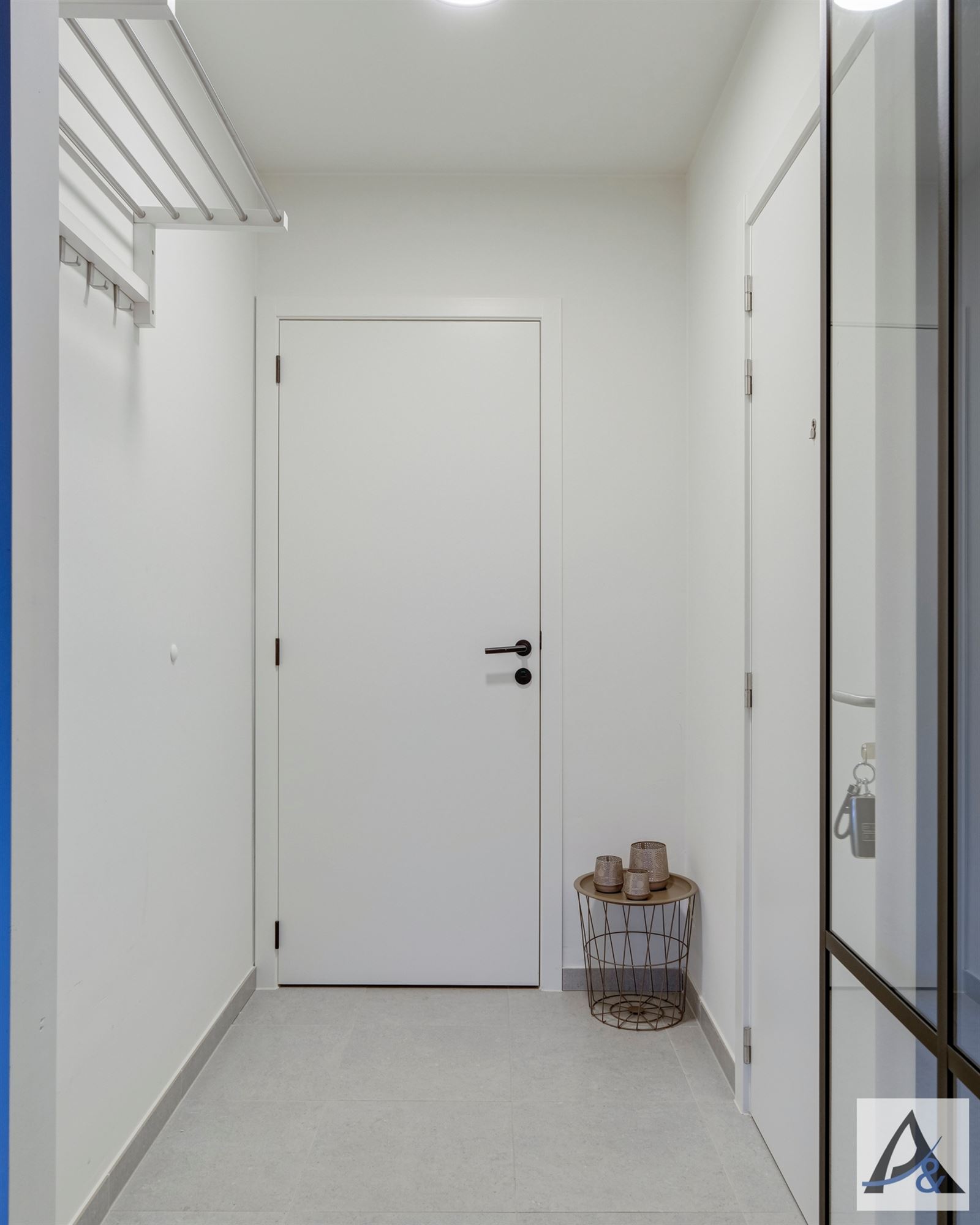 Appartement met 2 slaapkamers, ondergrondse autostaanplaats en kelderberging - foto 5